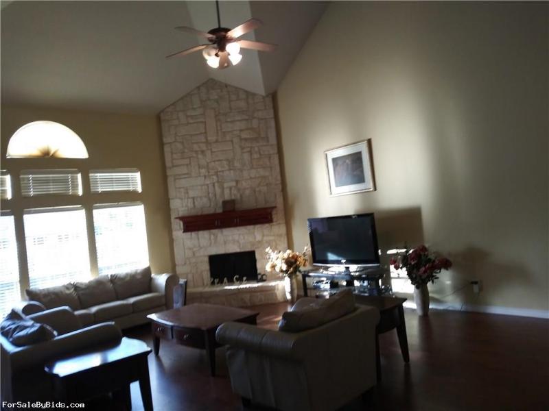 Beautiful Executive Style Home In Mansfield Texas!