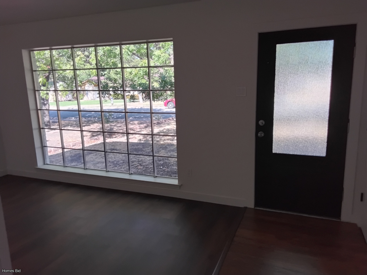 Beautiful Newly Remodeled Home in Mountain Valley area of Dallas